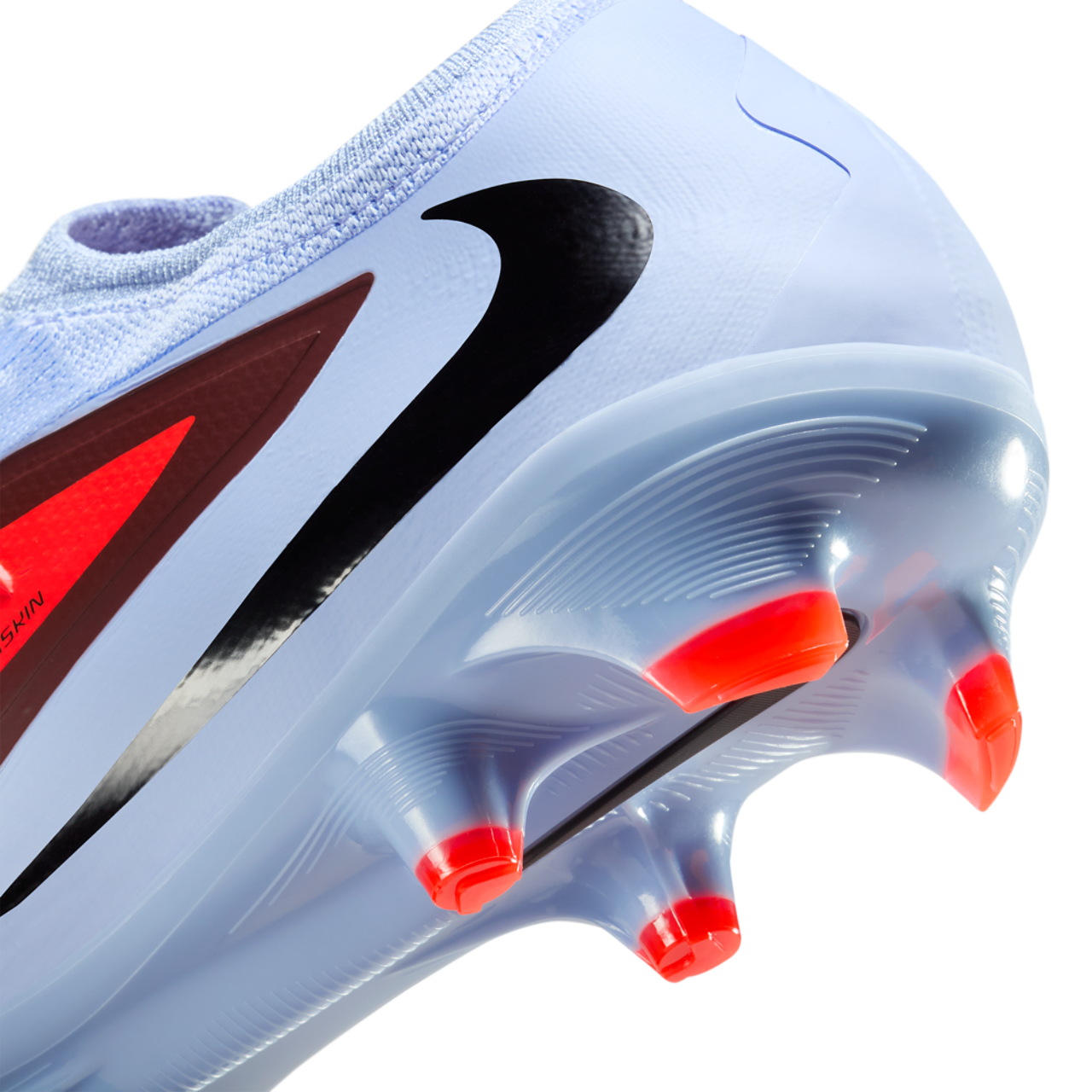 Nike Phantom 6 Low Pro FG Image 8 of 9. Tap to open photo gallery.