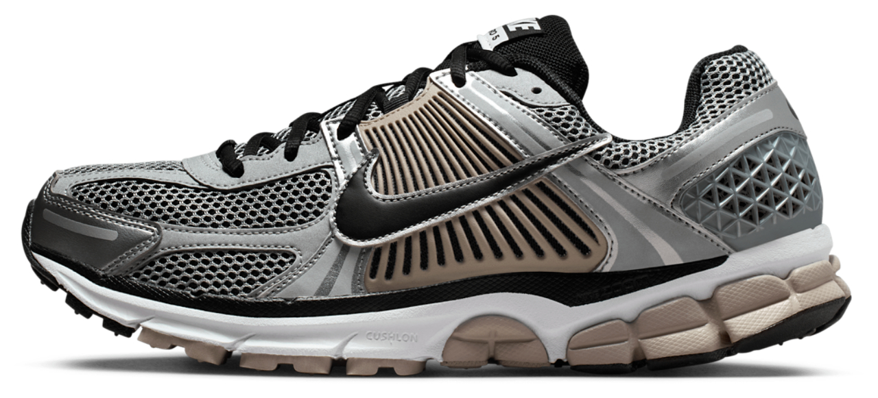 Nike Vomero 5 Image 2 of 5. Tap to open photo gallery.