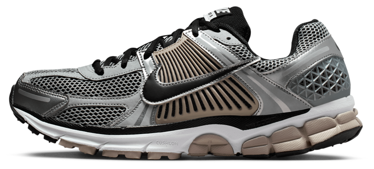 Nike Vomero 5 Image 2 of 5. Tap to open photo gallery.