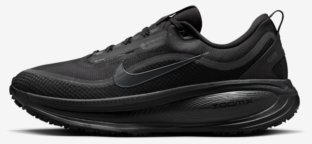 Nike V5 RNR Image 2 of 5. Tap to open photo gallery.