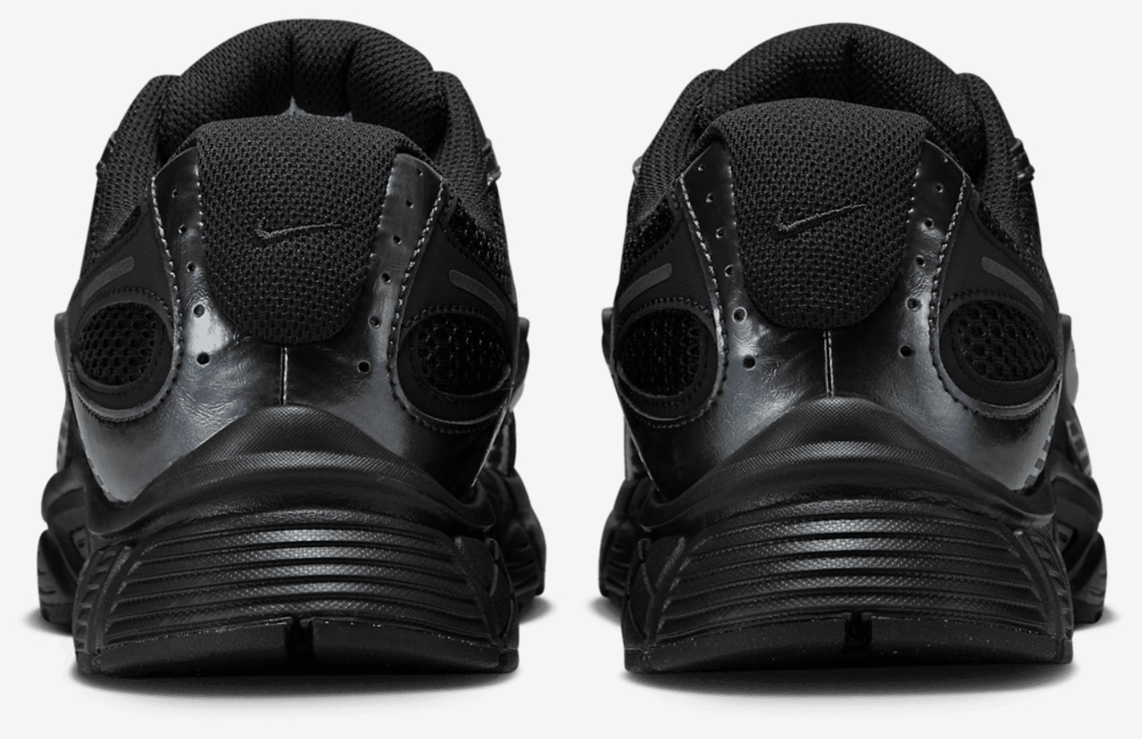 Nike V5 RNR Image 3 of 5. Tap to open photo gallery.