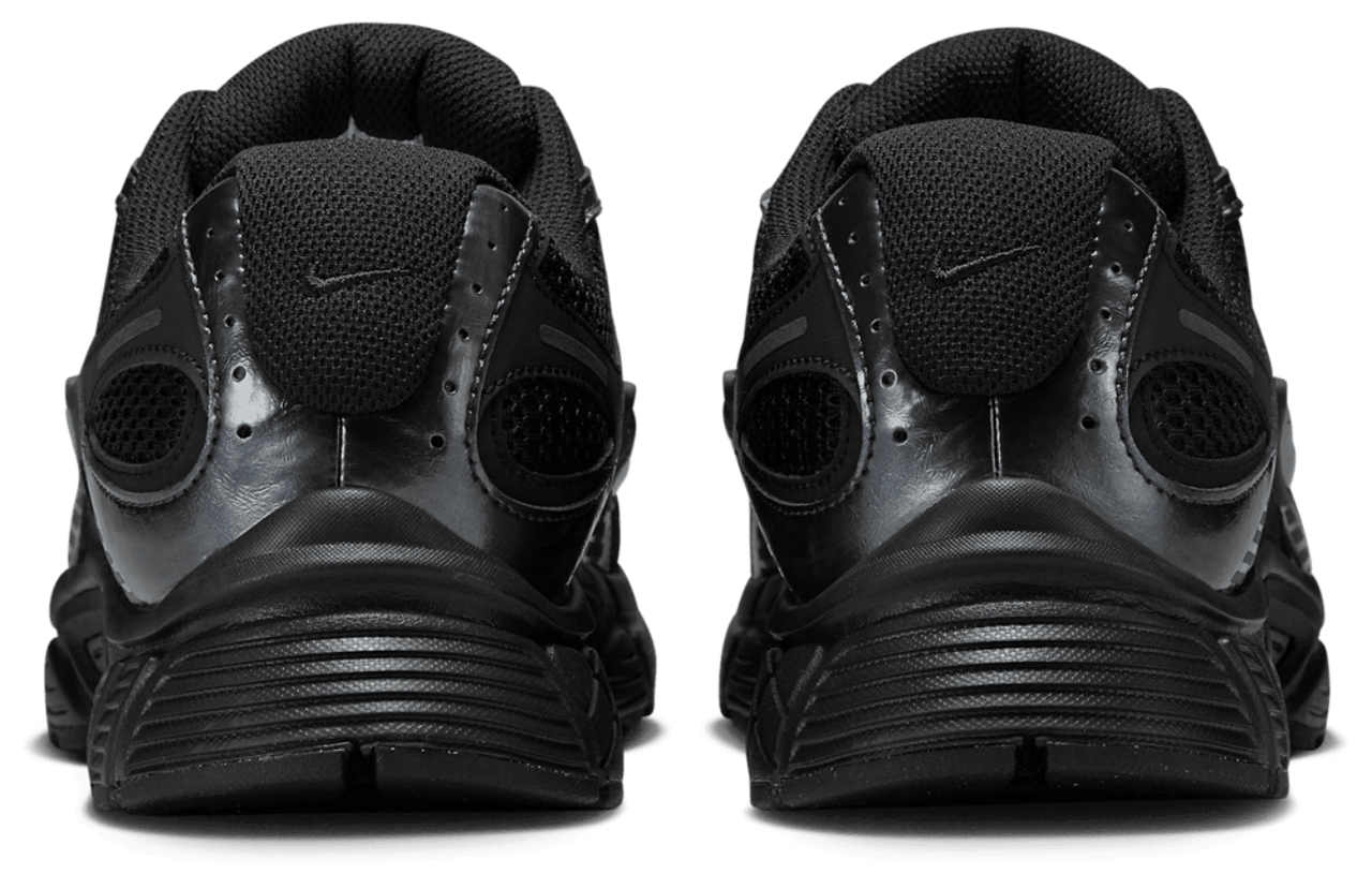 Nike V5 RNR Image 3 of 5. Tap to open photo gallery.
