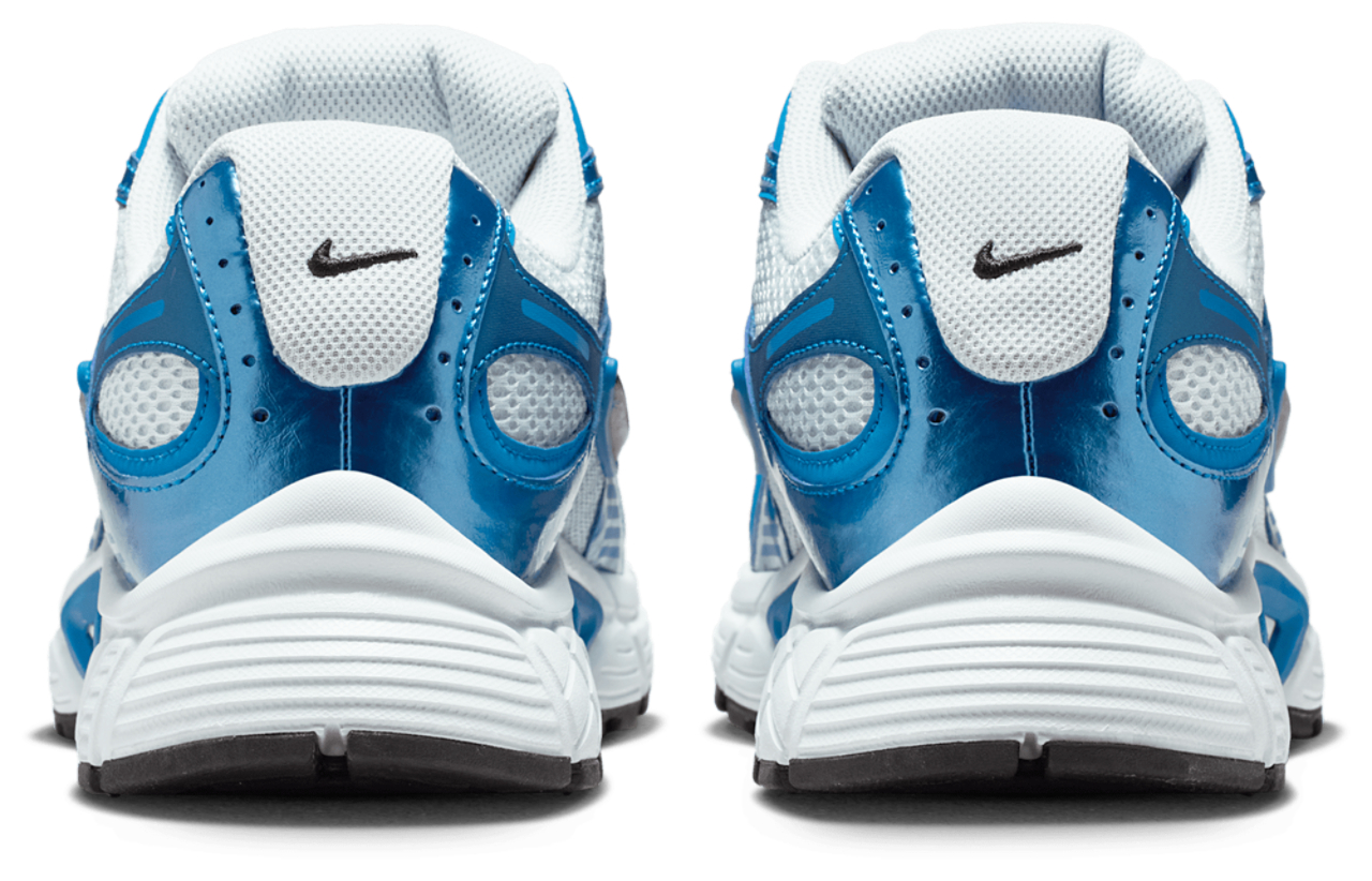 Nike V5 RNR Image 3 of 8. Tap to open photo gallery.