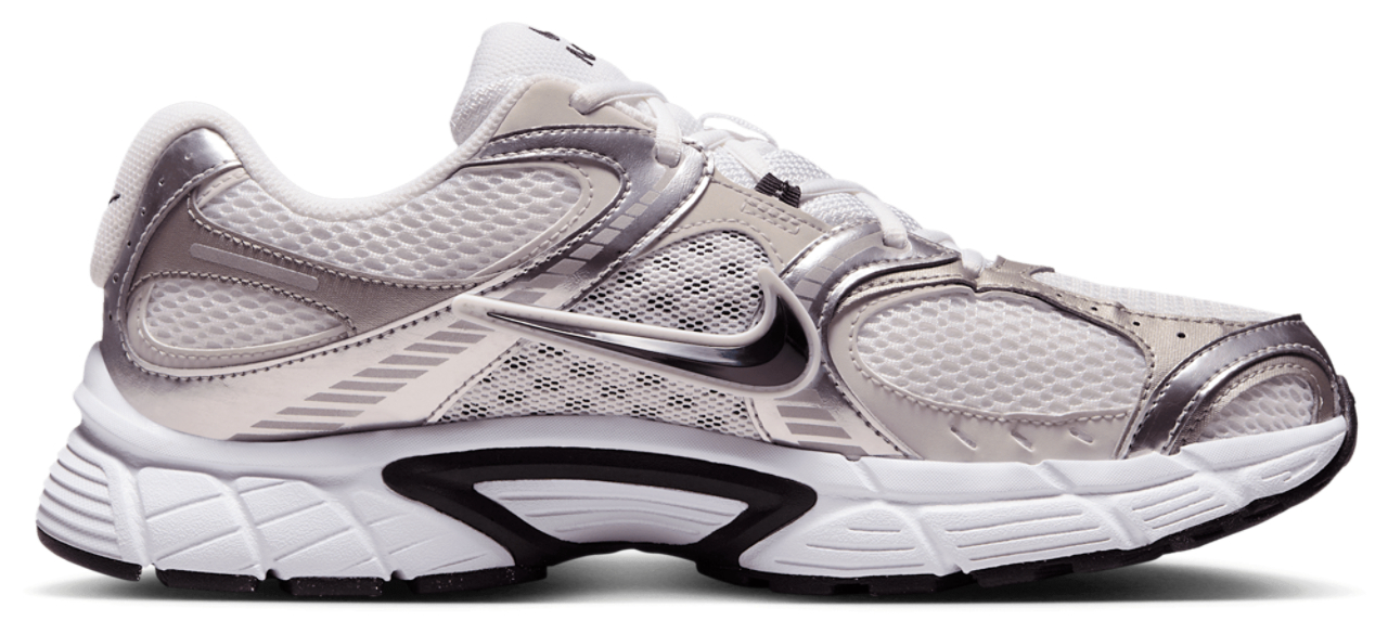 Nike V5 RNR Image 1 of 5. Tap to open photo gallery.