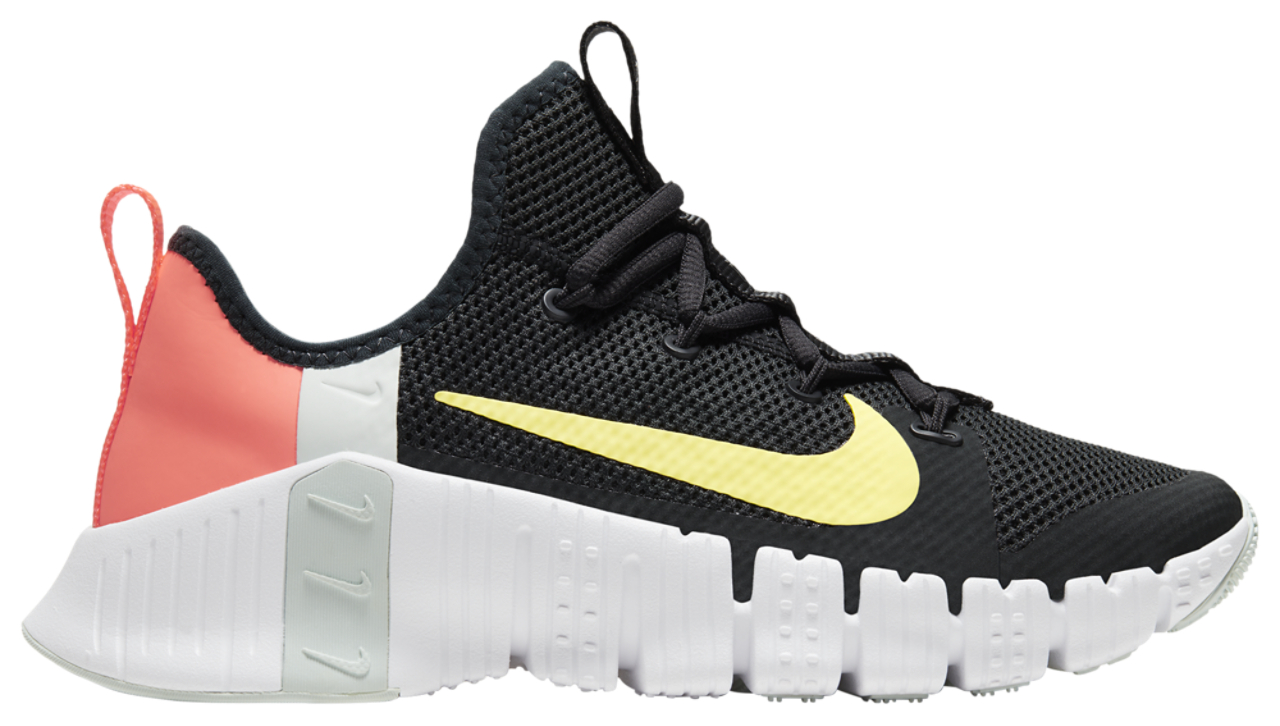 Nike Free Metcon 3 Image 1 of 5. Tap to open photo gallery.