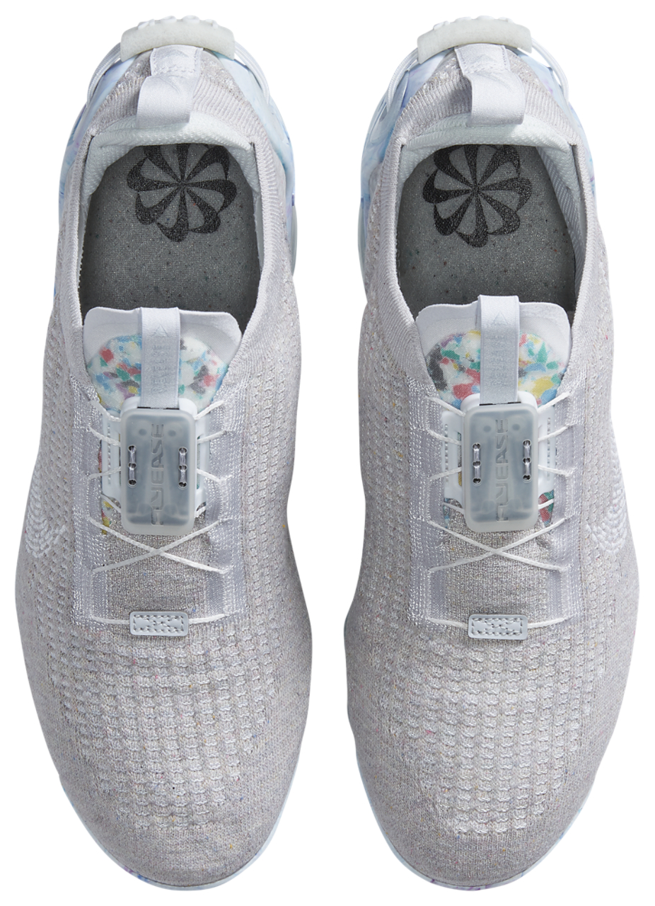 Nike Air VaporMax 2020 Flyknit Image 4 of 5. Tap to open photo gallery.