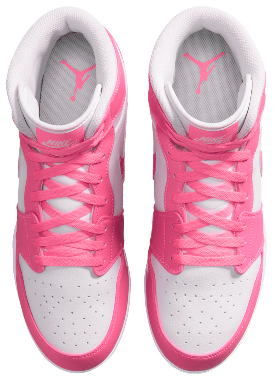 Jordan 1 Mid TD Image 4 of 9. Tap to open photo gallery.