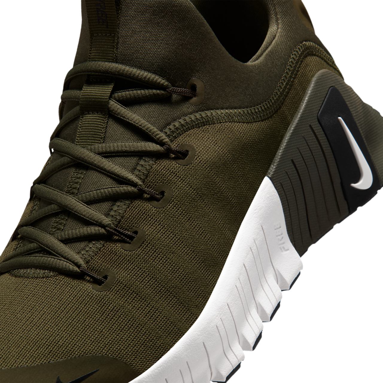 Nike Free Metcon 6 Image 7 of 8. Tap to open photo gallery.