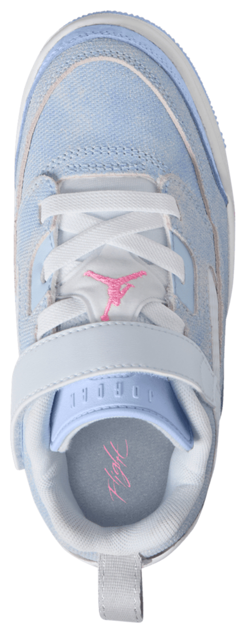 Jordan Spizike Low Fem Image 3 of 4. Tap to open photo gallery.