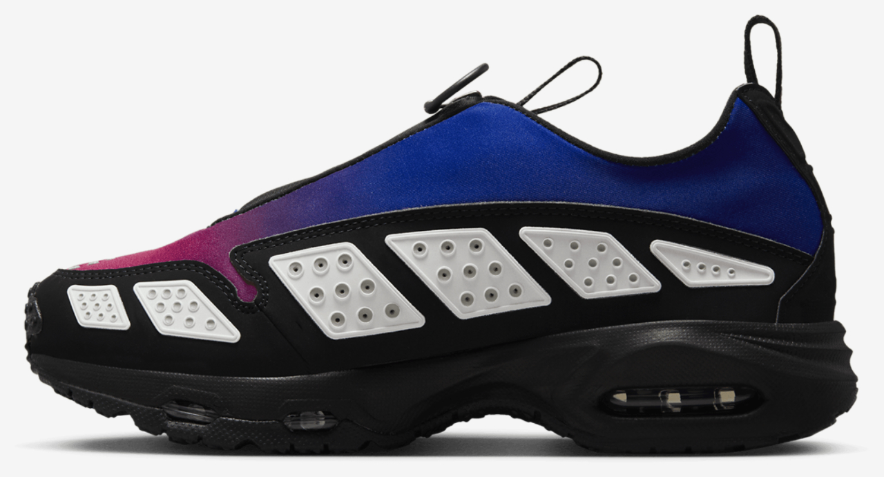Nike Air Max Sunder Fade Image 2 of 9. Tap to open photo gallery.