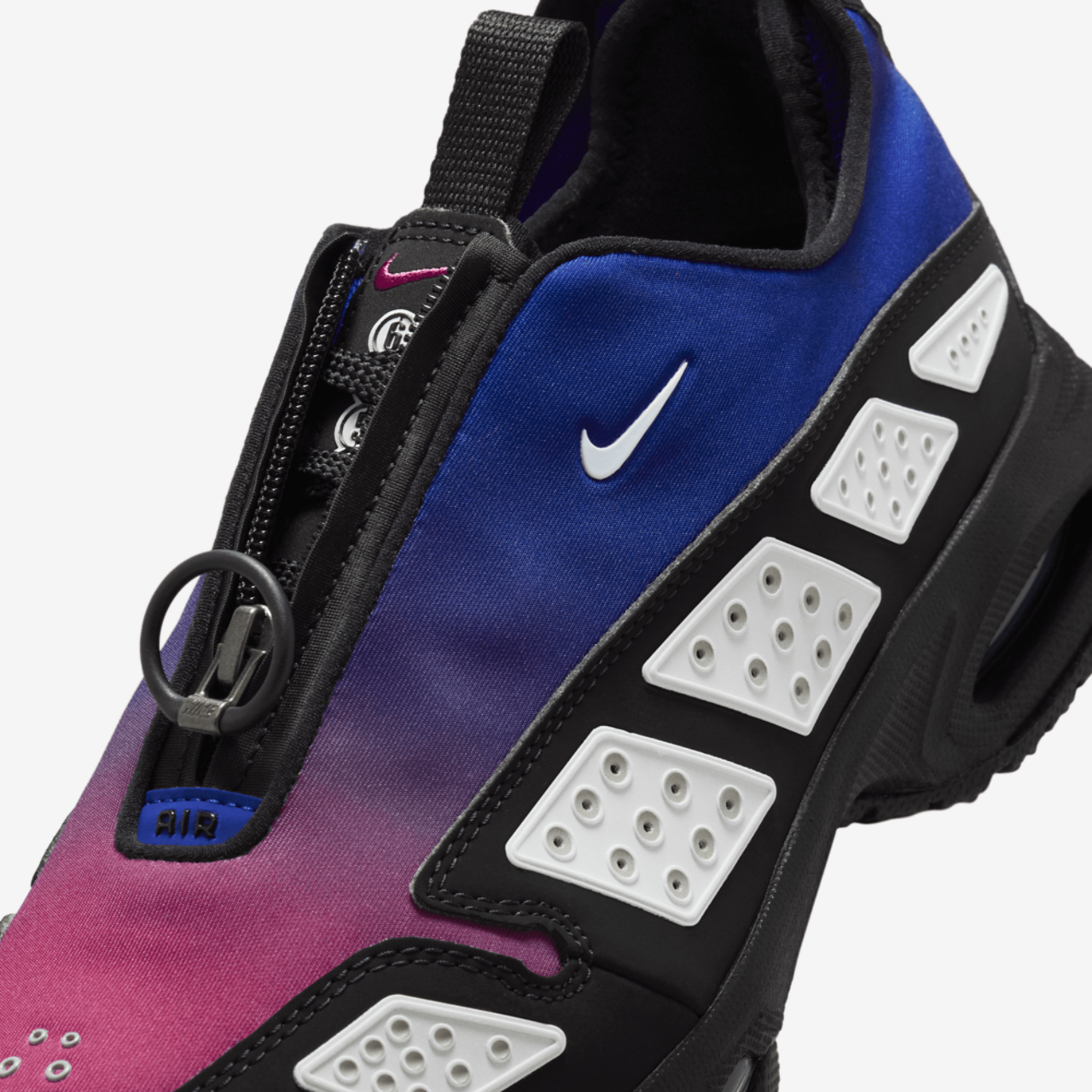 Nike Air Max Sunder Fade Image 7 of 9. Tap to open photo gallery.