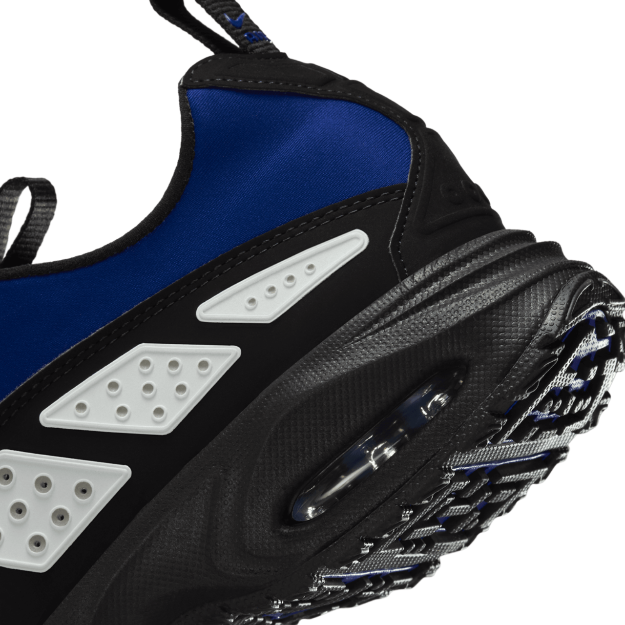 Nike Air Max Sunder Fade Image 8 of 9. Tap to open photo gallery.