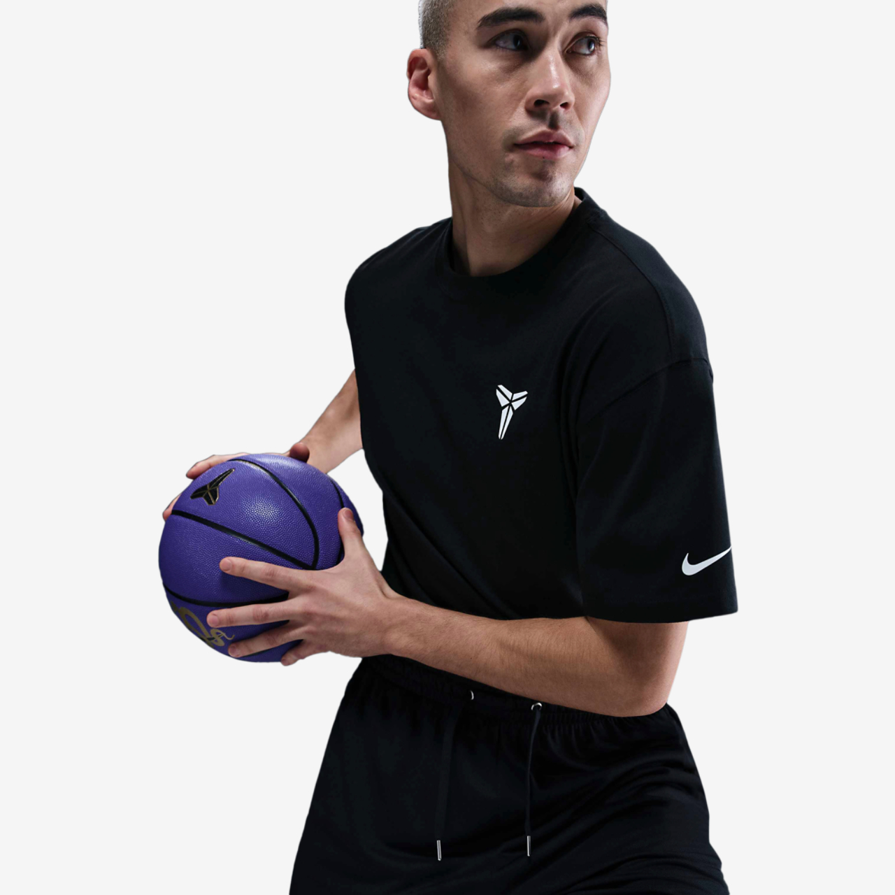 Nike KB Dri-FIT Fund 6" Shorts Image 3 of 5. Tap to open photo gallery.