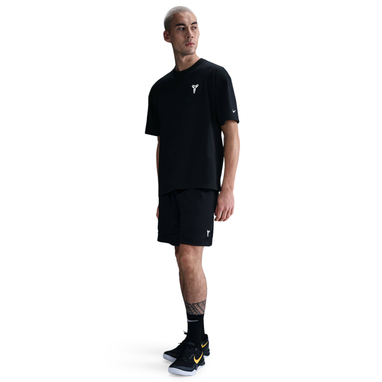 Nike KB Dri-FIT Fund 6" Shorts Image 4 of 5. Tap to open photo gallery.