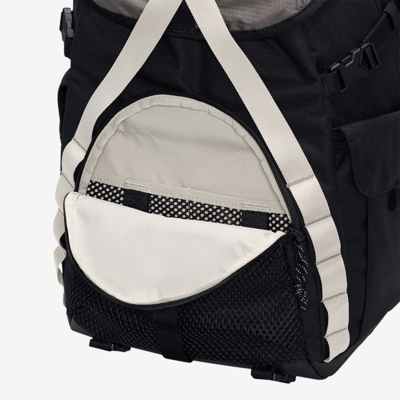 Nike ACG Daymax Backpack Image 7 of 8. Tap to open photo gallery.