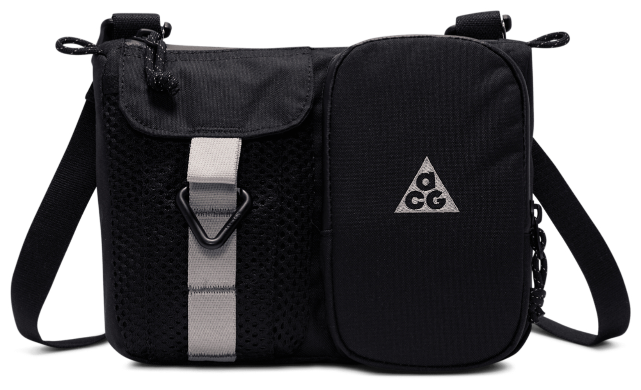 Nike ACG Daymax Crossbody Image 1 of 8. Tap to open photo gallery.