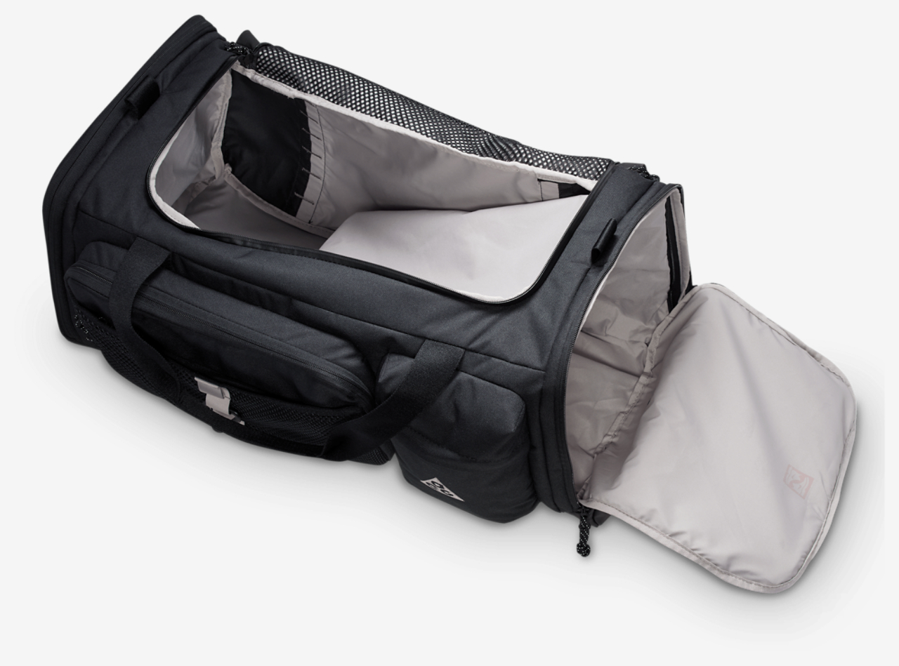 Nike ACG Daymax Duffel Image 5 of 8. Tap to open photo gallery.