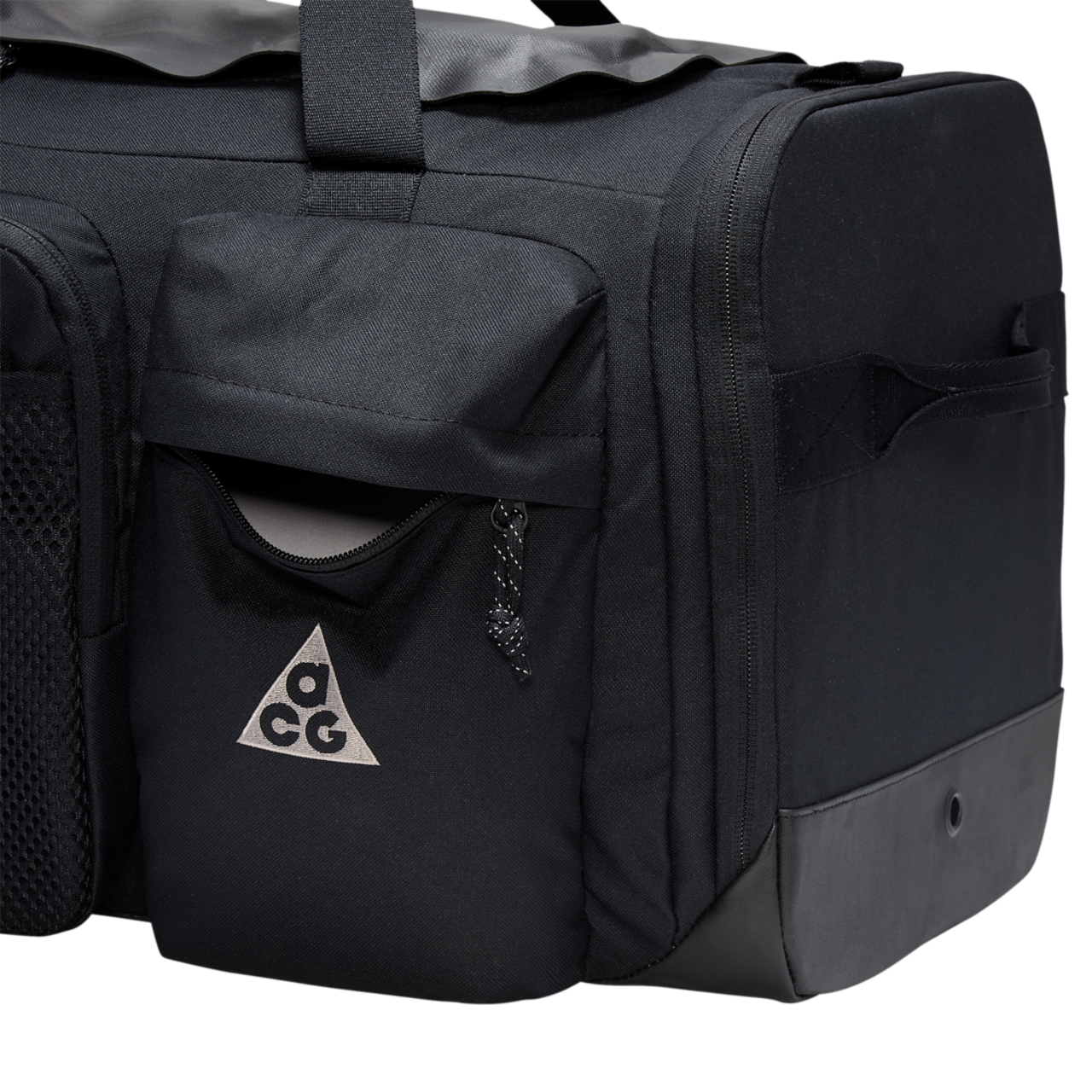 Nike ACG Daymax Duffel Image 6 of 8. Tap to open photo gallery.