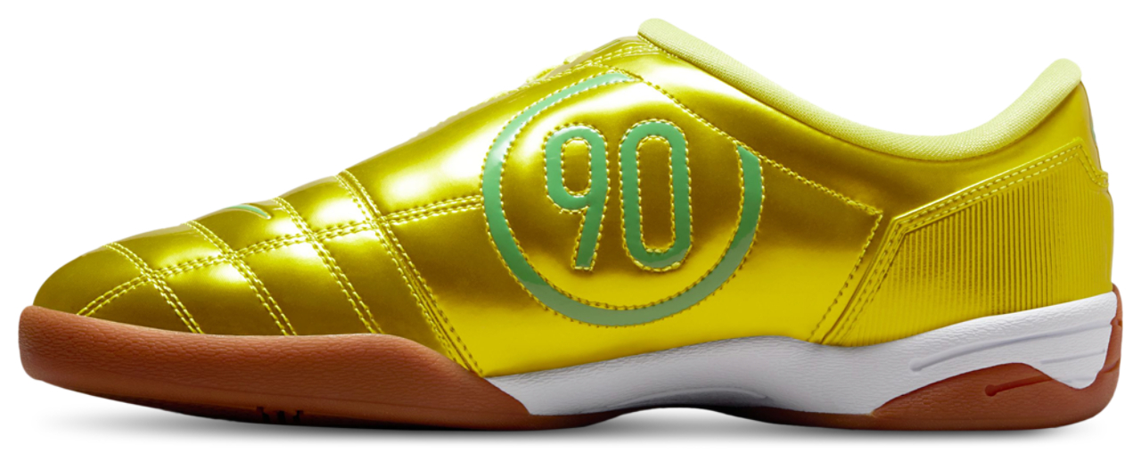 Nike Total 90 SP Image 2 of 5. Tap to open photo gallery.