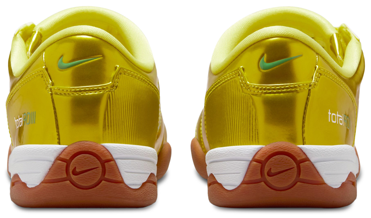Nike Total 90 SP Image 3 of 5. Tap to open photo gallery.