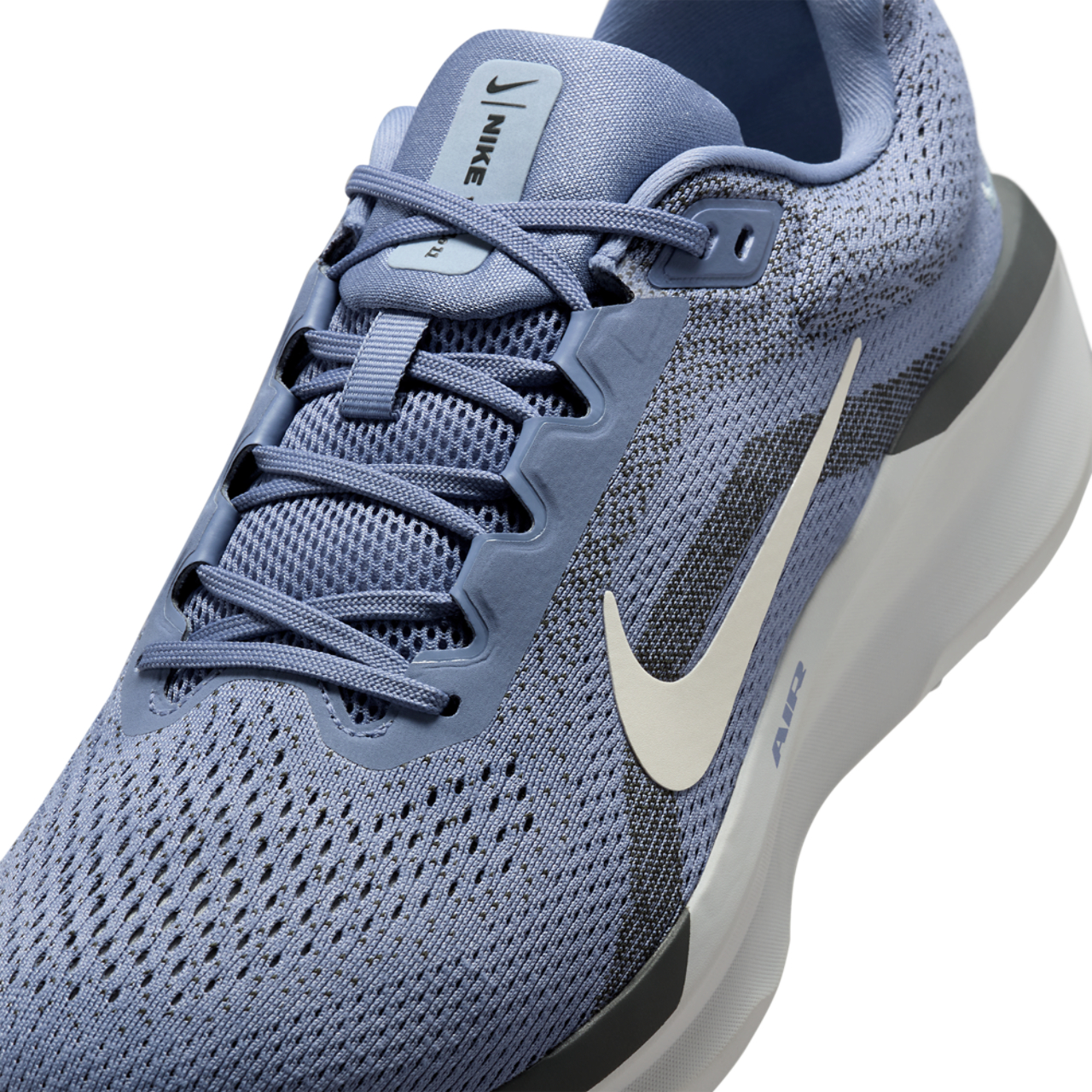 Nike Air Winflow 11 Image 7 of 8. Tap to open photo gallery.