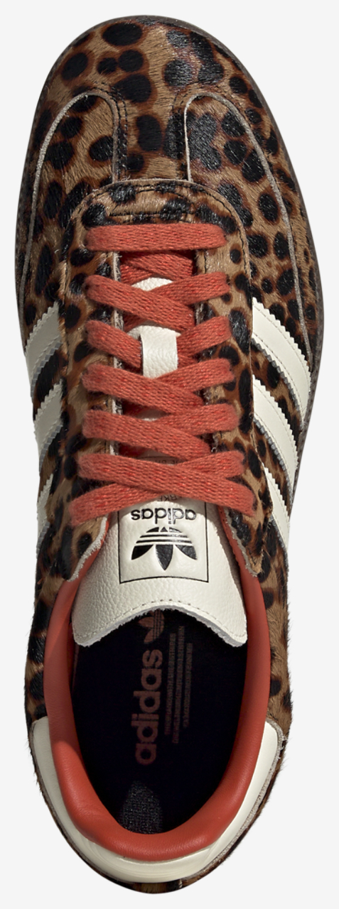 adidas Originals Samba Image 4 of 4. Tap to open photo gallery.