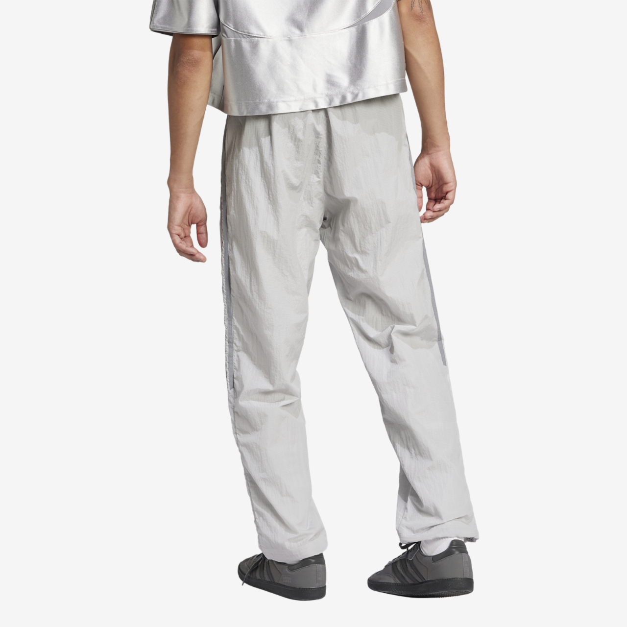 adidas Originals adicolor 2000's Woven Track Pants Image 4 of 6. Tap to open photo gallery.