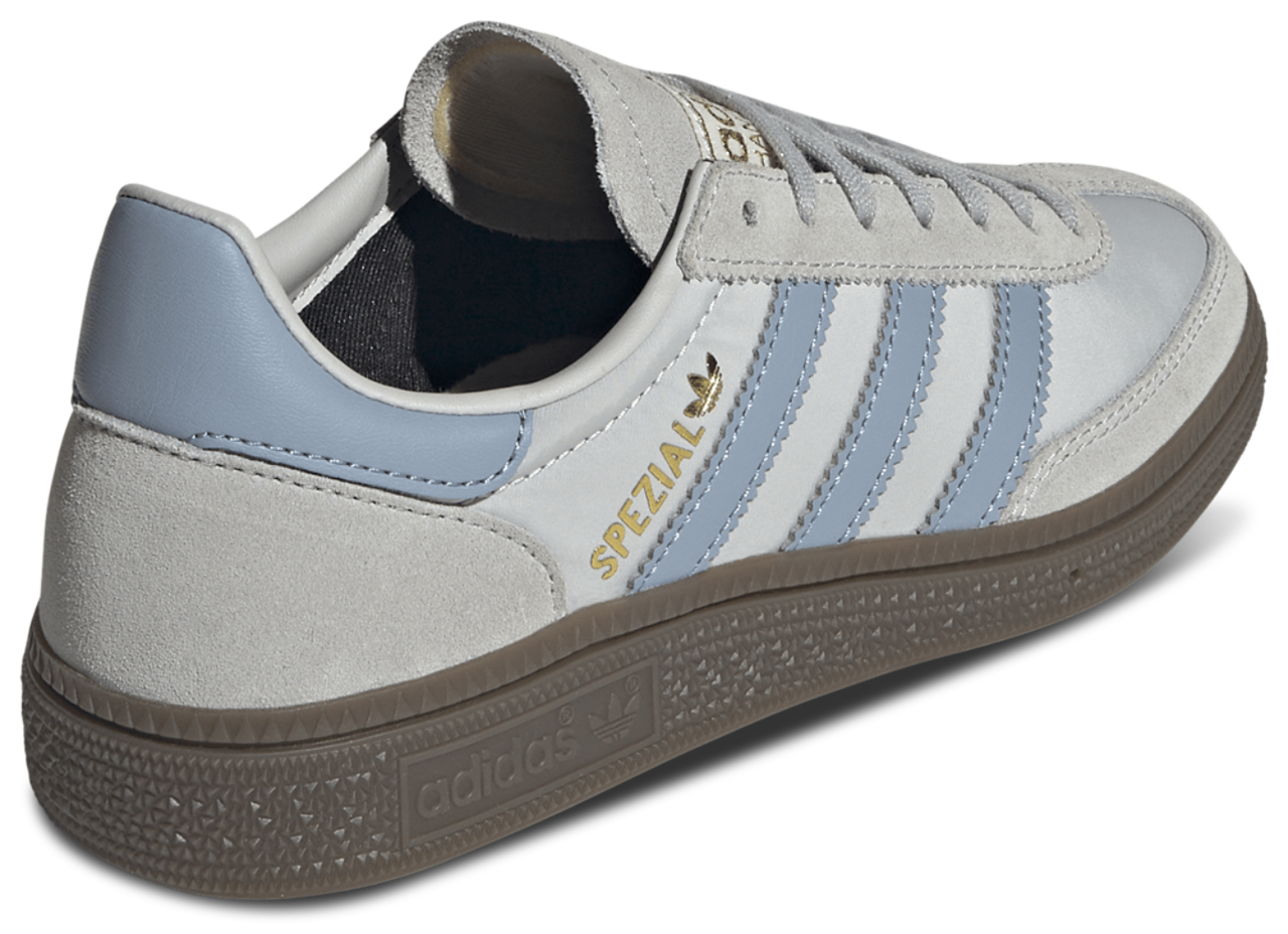 adidas Originals Handball Spezial Image 3 of 5. Tap to open photo gallery.