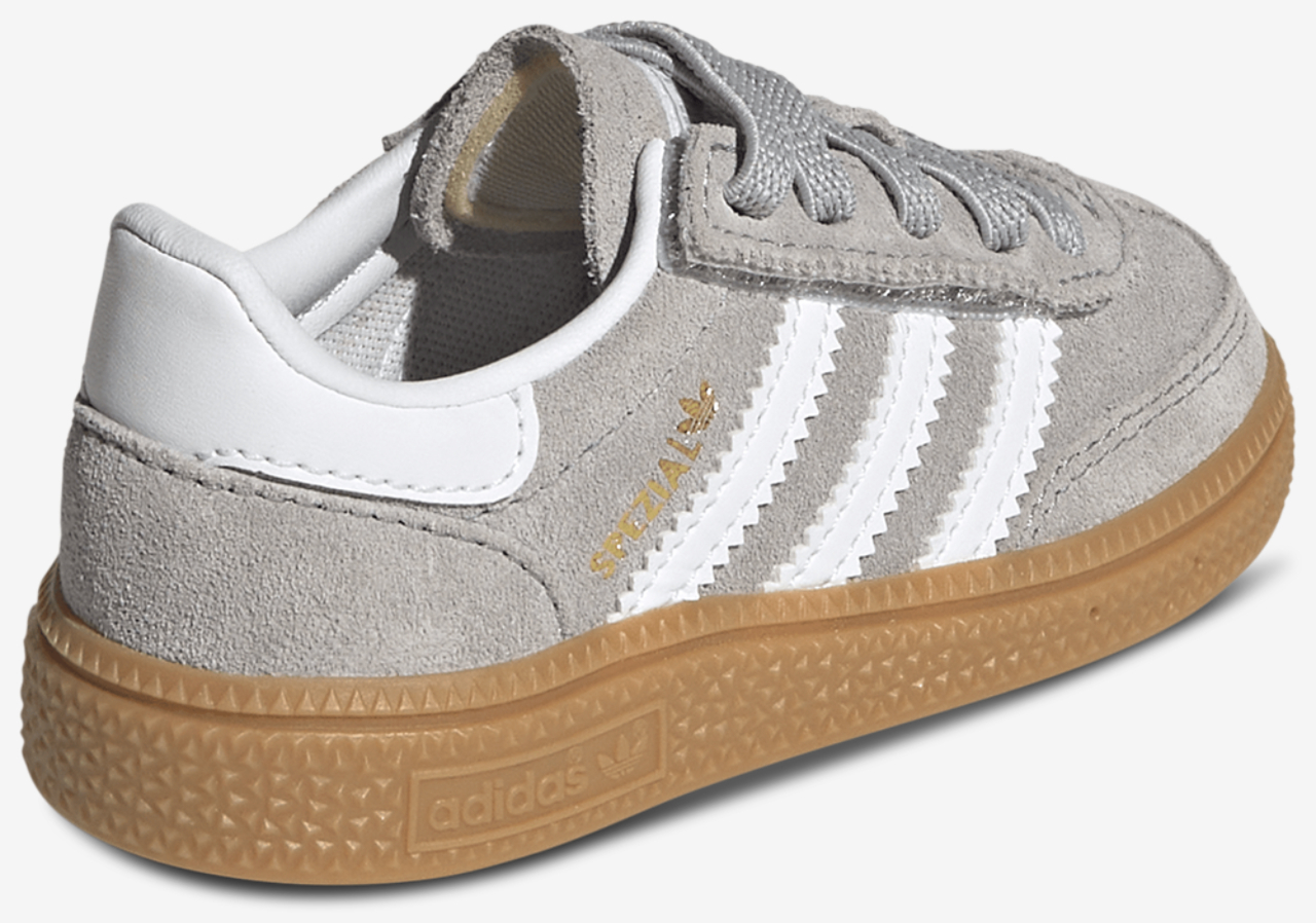 adidas Originals Handball Spezial Image 4 of 8. Tap to open photo gallery.
