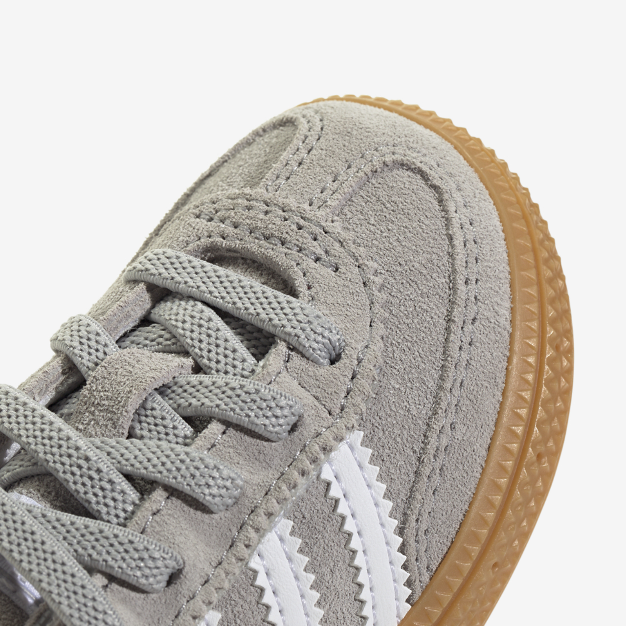 adidas Originals Handball Spezial Image 7 of 8. Tap to open photo gallery.