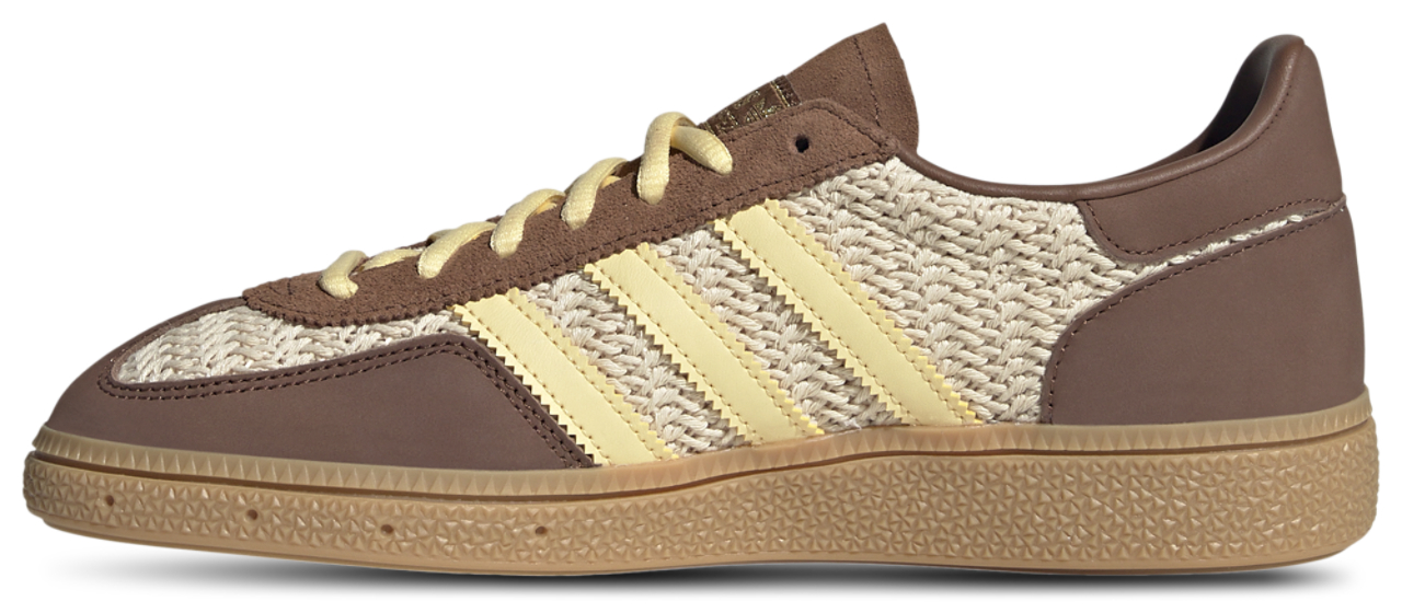 adidas Originals Handball Spezial Image 2 of 5. Tap to open photo gallery.