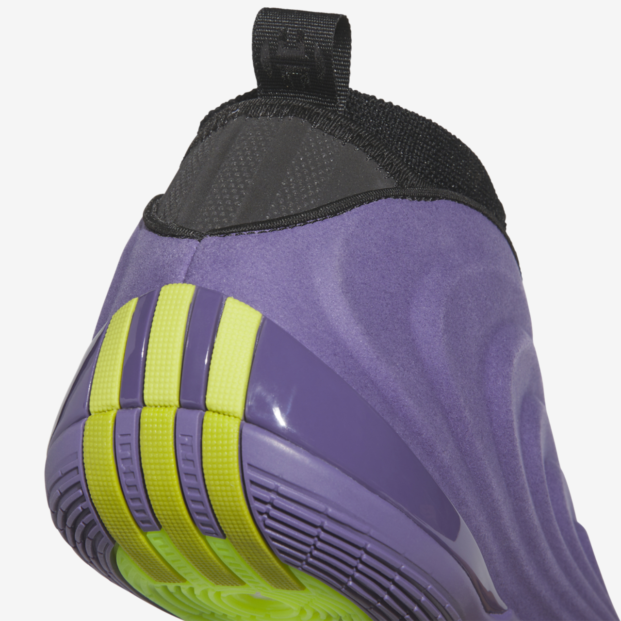 adidas Harden Volume 10 Image 7 of 7. Tap to open photo gallery.