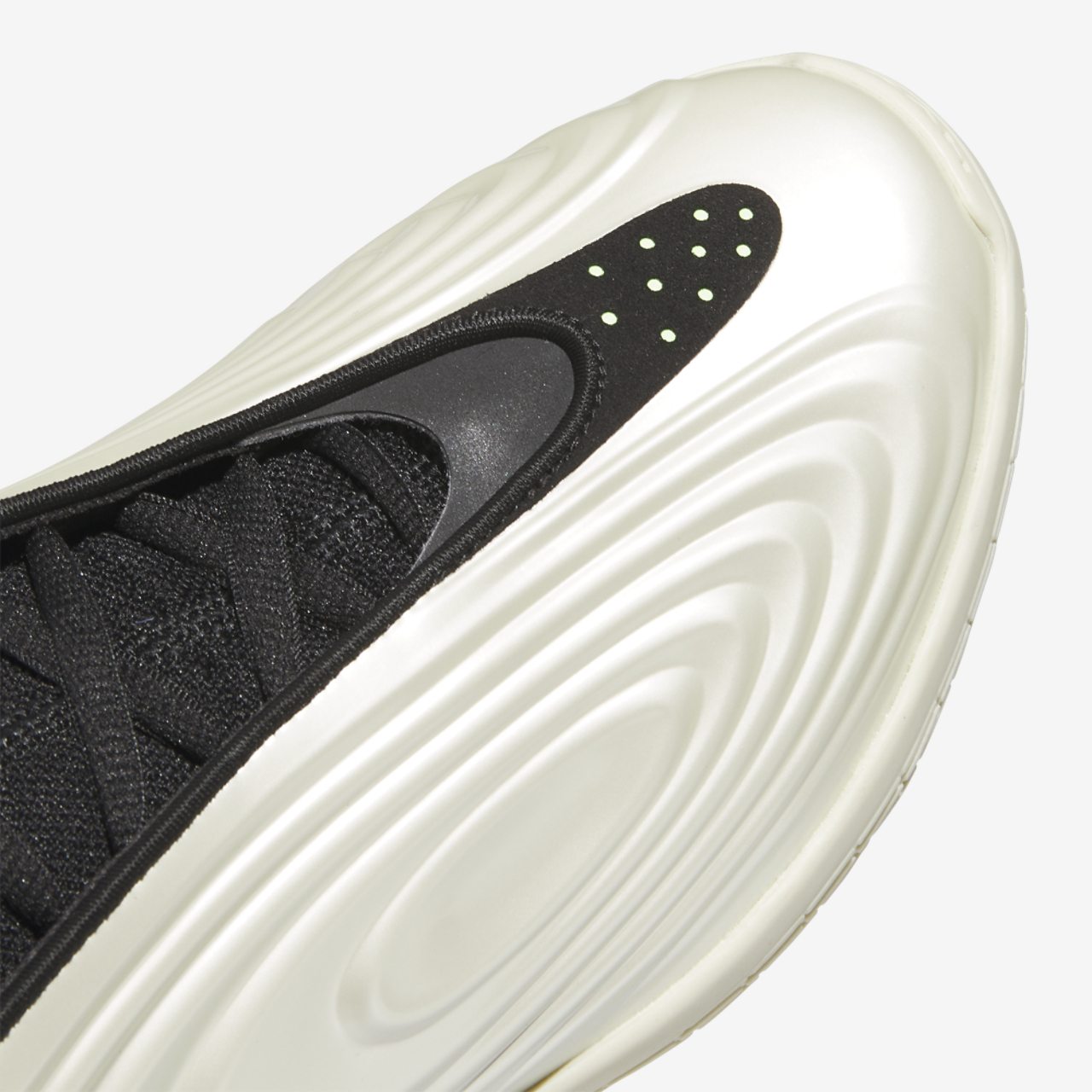 adidas Harden Volume 10 Image 7 of 9. Tap to open photo gallery.