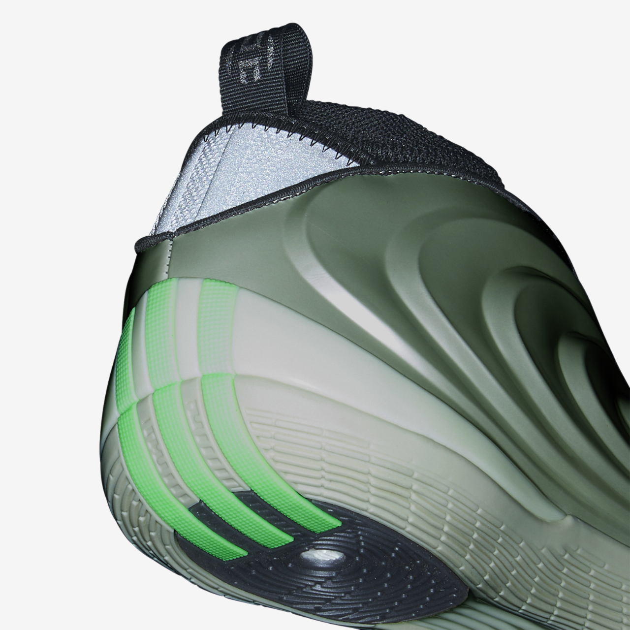 adidas Harden Volume 10 Image 9 of 9. Tap to open photo gallery.
