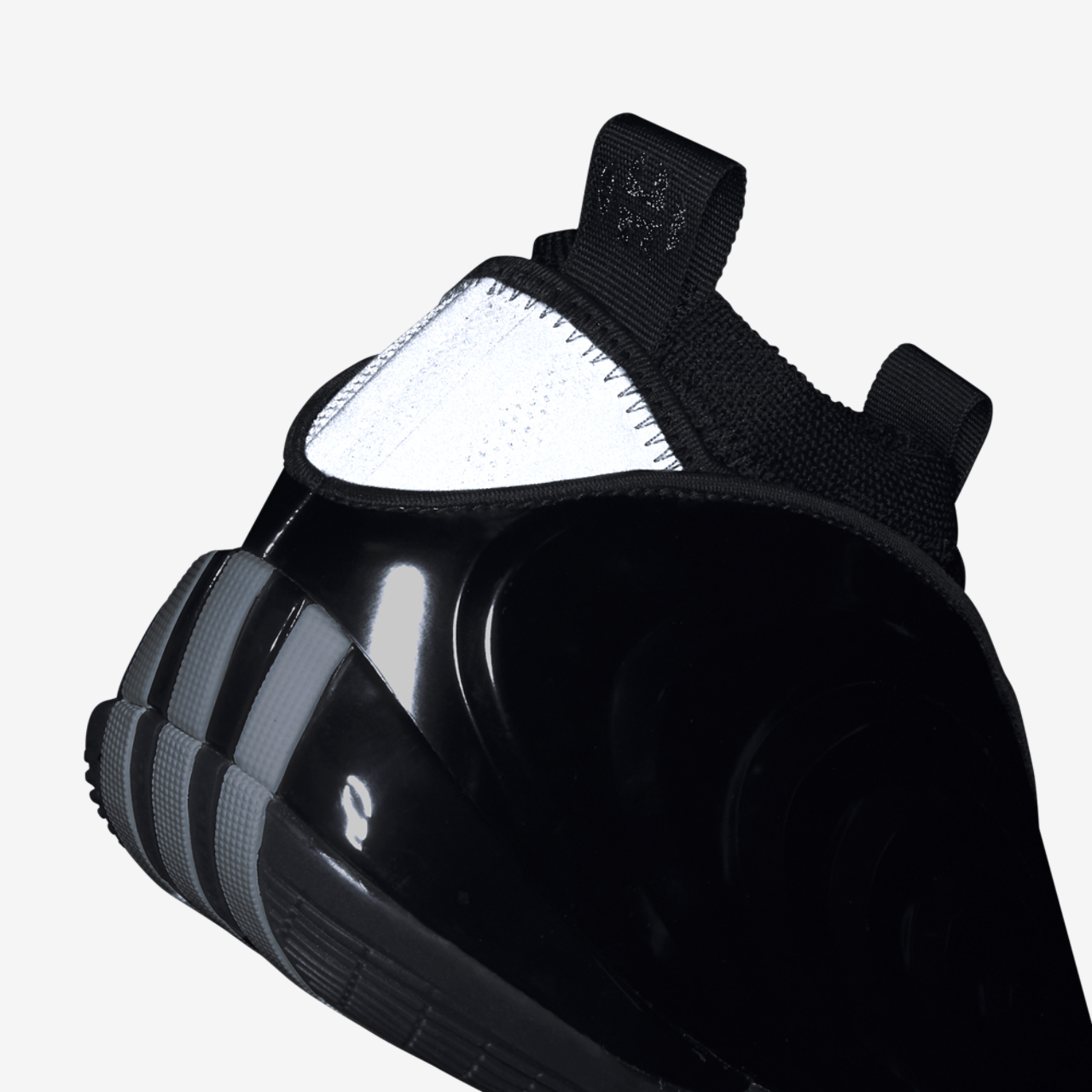 adidas Harden Volume 10 Image 7 of 7. Tap to open photo gallery.