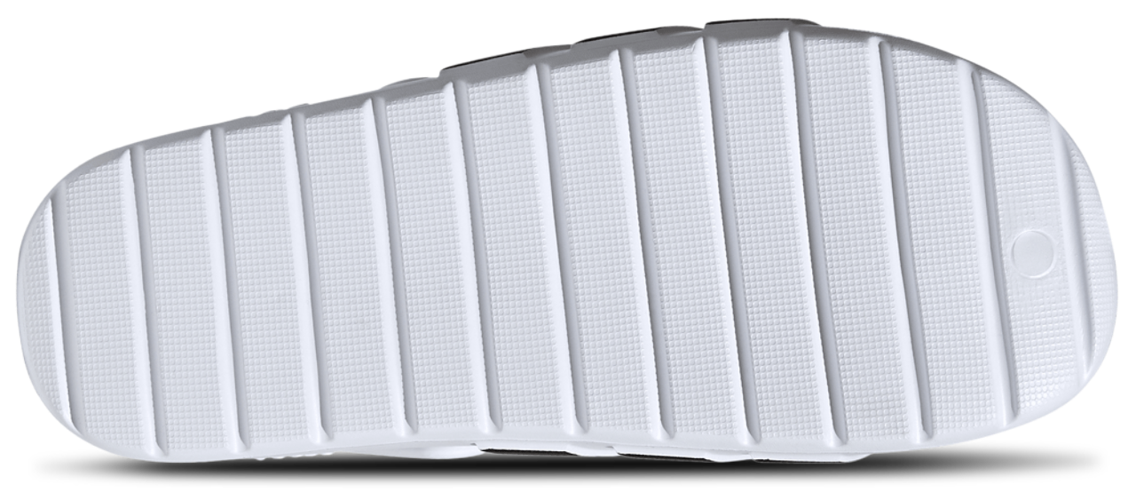 adidas adilette 2.0 Clogs Image 5 of 5. Tap to open photo gallery.