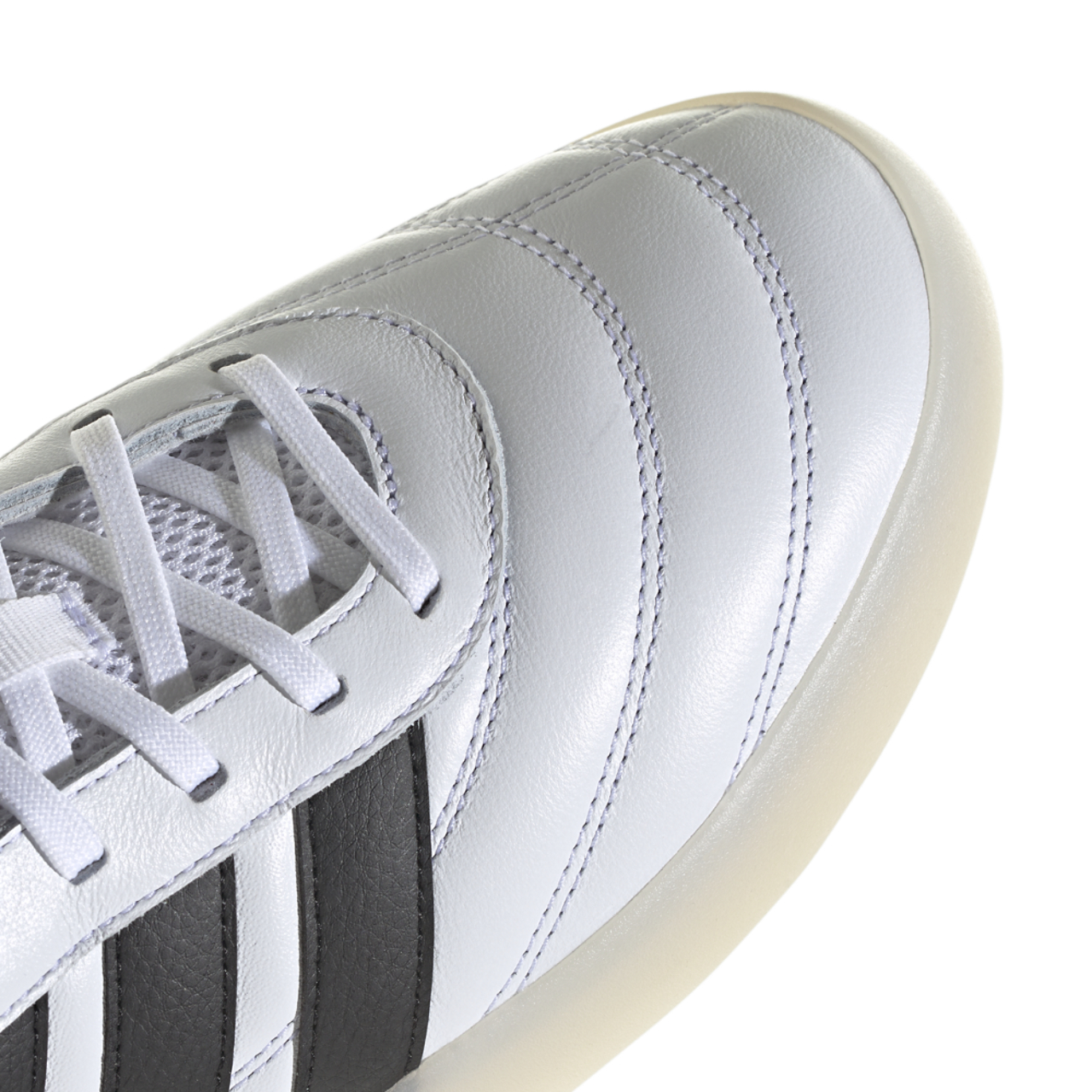 adidas Barreda Mundial Image 8 of 8. Tap to open photo gallery.