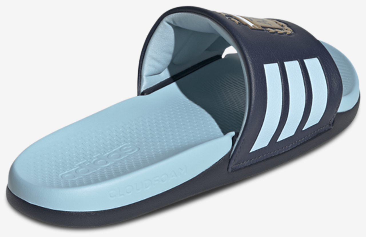 adidas adilette Comfort 2.0 Argentina Image 3 of 5. Tap to open photo gallery.