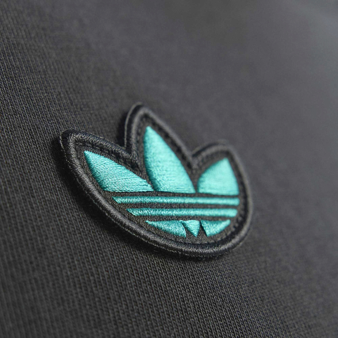 adidas Liverpool FC Icon T-Shirt Image 6 of 8. Tap to open photo gallery.