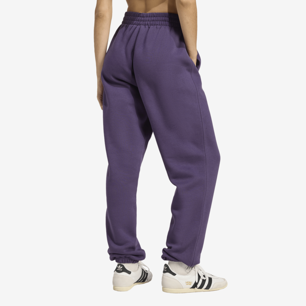 adidas Originals Trefoil Essentials Fleece Pants Image 2 of 5. Tap to open photo gallery.