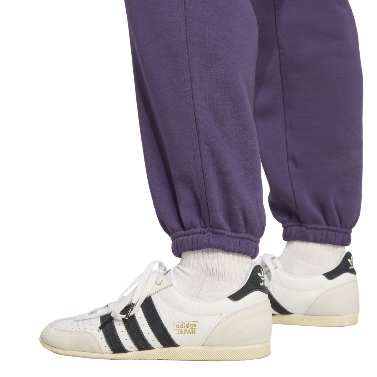 adidas Originals Trefoil Essentials Fleece Pants Image 4 of 5. Tap to open photo gallery.