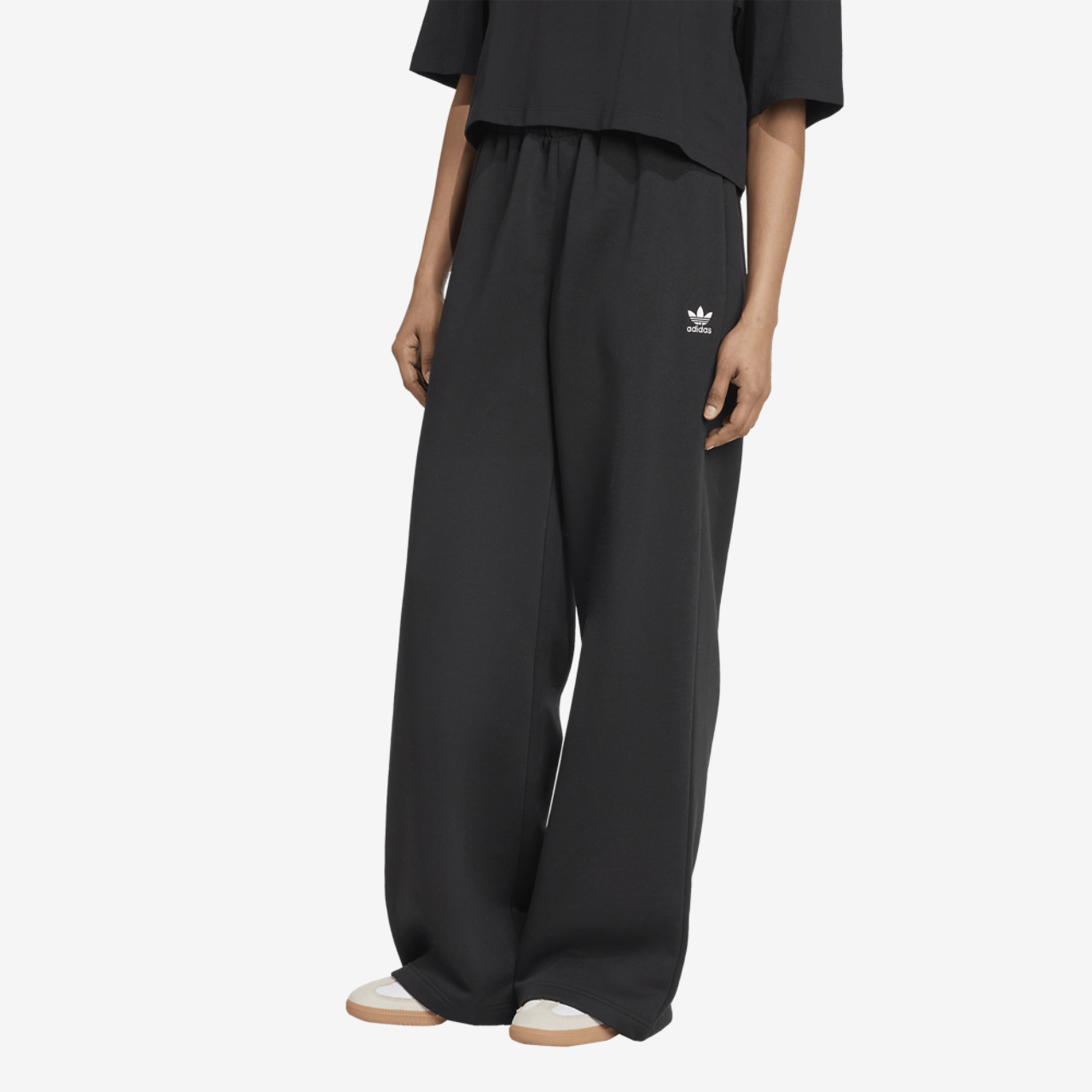 adidas Originals Essentials Fleece Wide Leg Pants Image 1 of 7. Tap to open photo gallery.
