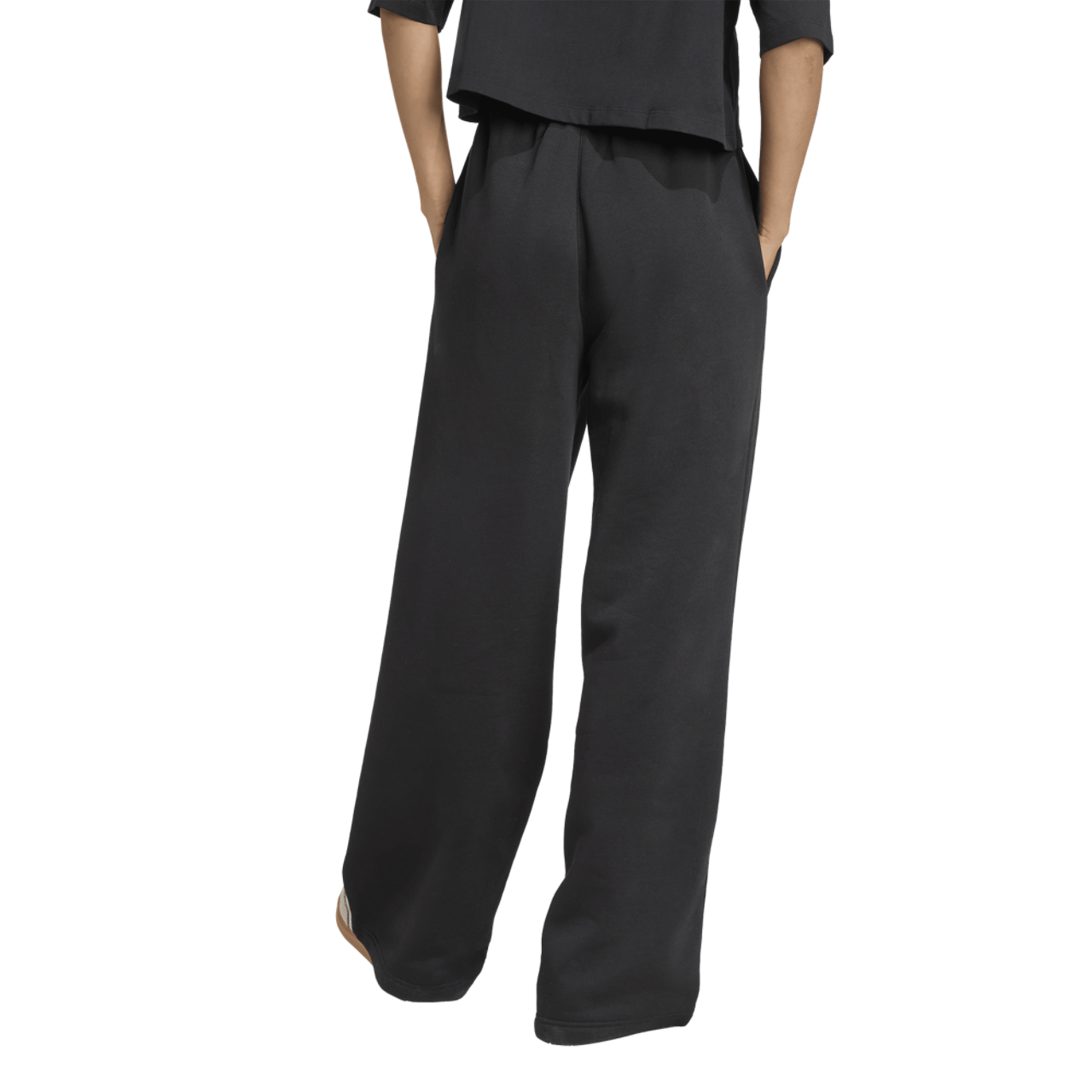 adidas Originals Essentials Fleece Wide Leg Pants Image 3 of 7. Tap to open photo gallery.