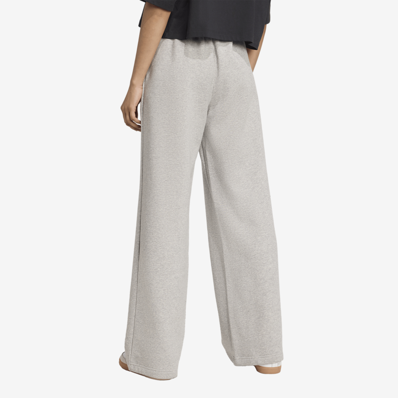 adidas Originals Essentials Fleece Wide Leg Pants Image 3 of 7. Tap to open photo gallery.
