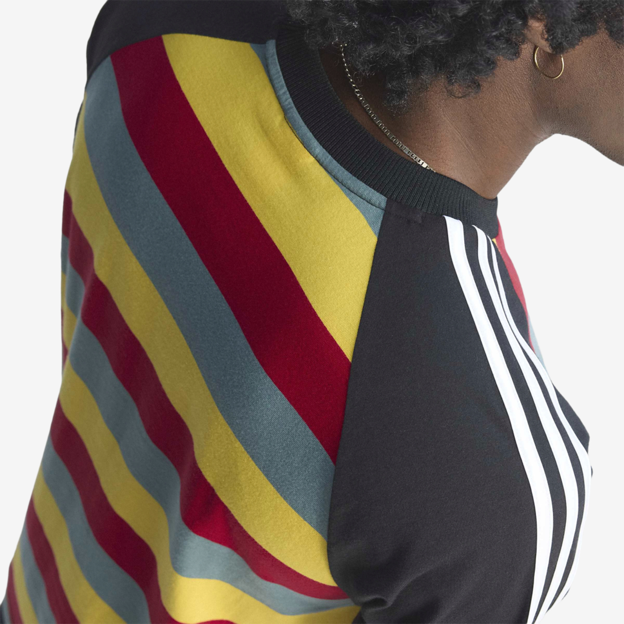 adidas Jamaica Bob OG 3 T-Shirt Image 5 of 10. Tap to open photo gallery.