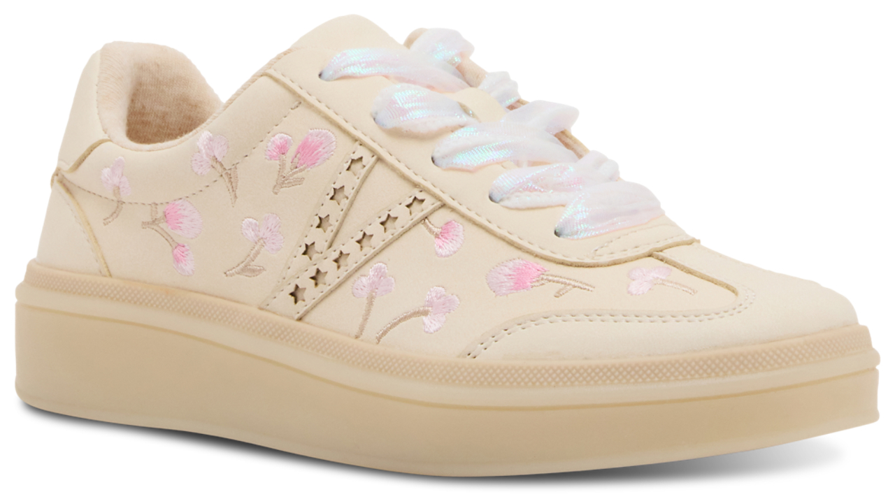 Steve Madden JKAELIE Sneaker Image 2 of 6. Tap to open photo gallery.