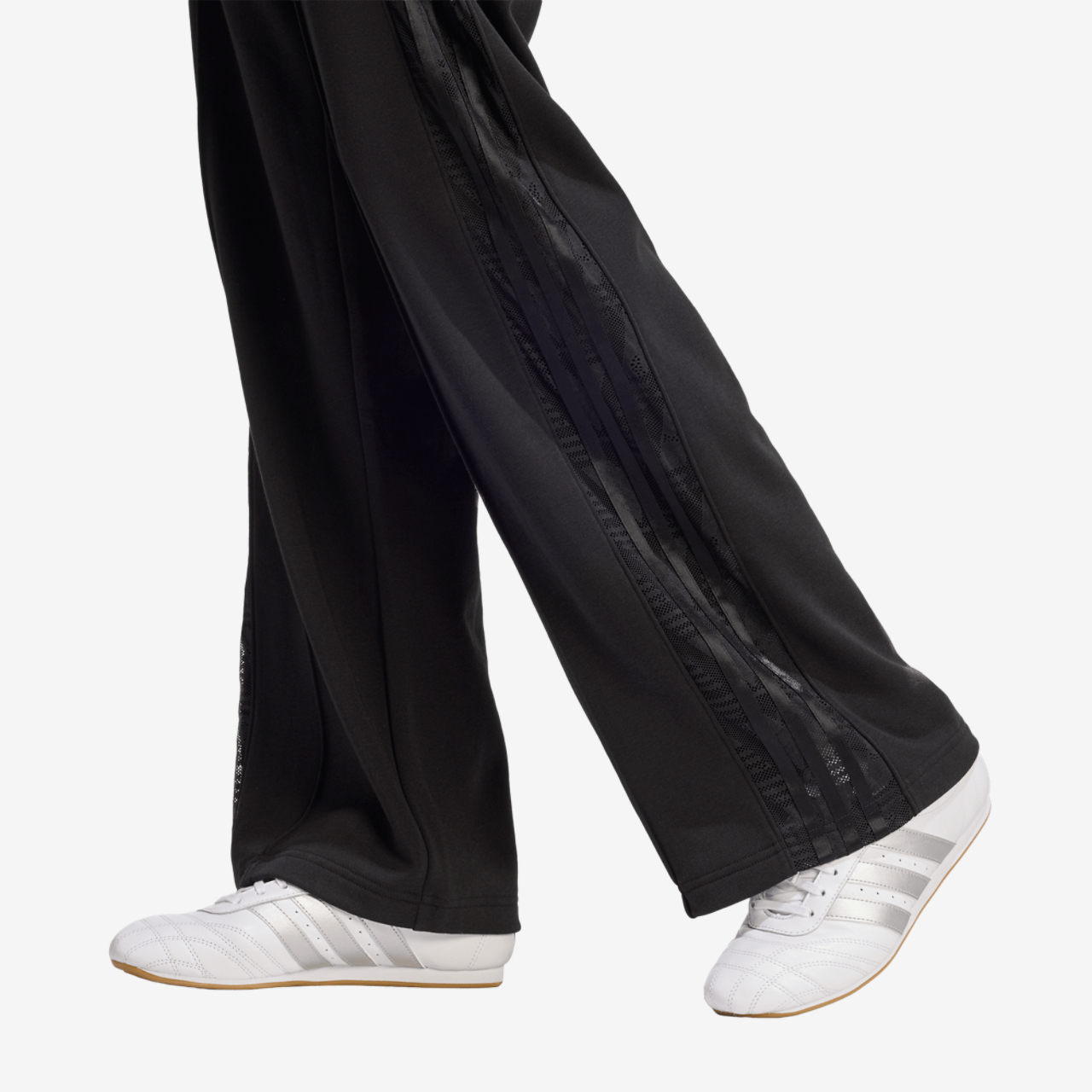 [1週間値下げ]Wide Track Pants Black No Boundaries Lace Side Stripe Track Pants, 30.5'' Inseam, Women's