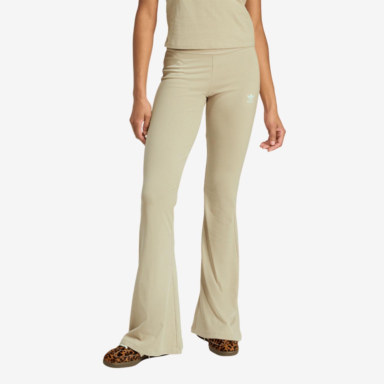 adidas Originals Trefoil Essentials Leggings Image 1 of 6. Tap to open photo gallery.