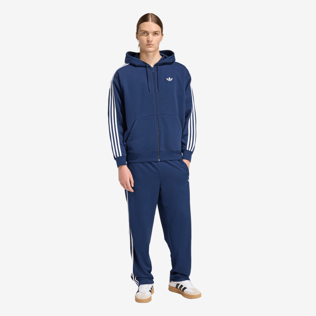 adidas Originals Adicolor Oversize Full-Zip Hoodie Image 5 of 6. Tap to open photo gallery.