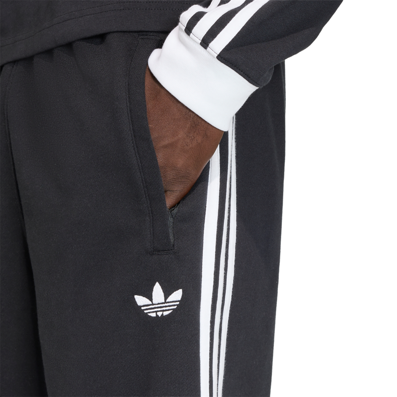 adidas Originals adicolor 3-Stripes Shorts Image 4 of 7. Tap to open photo gallery.